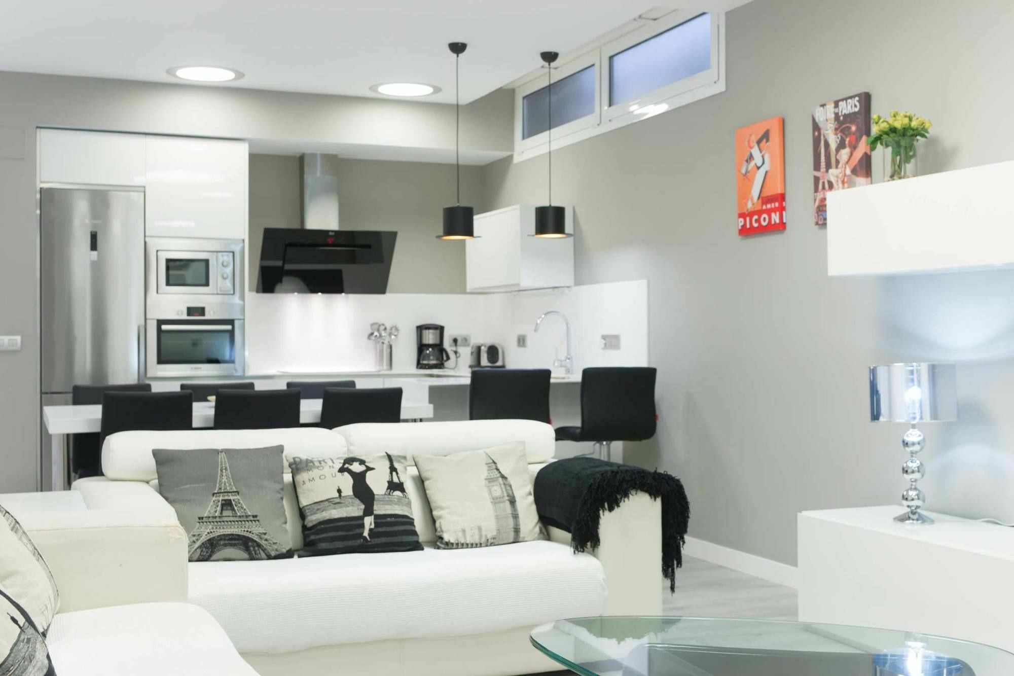 Apartamento Lagun Concha Beach سان سيباستيان المظهر الخارجي الصورة